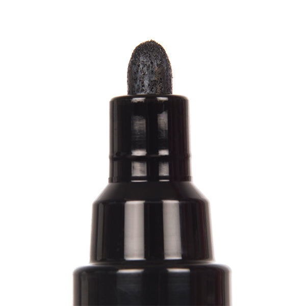 Posca  marker pen with 'uni' branding on a white background zoomed in on the tip